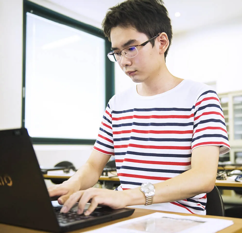 入学資格・定員