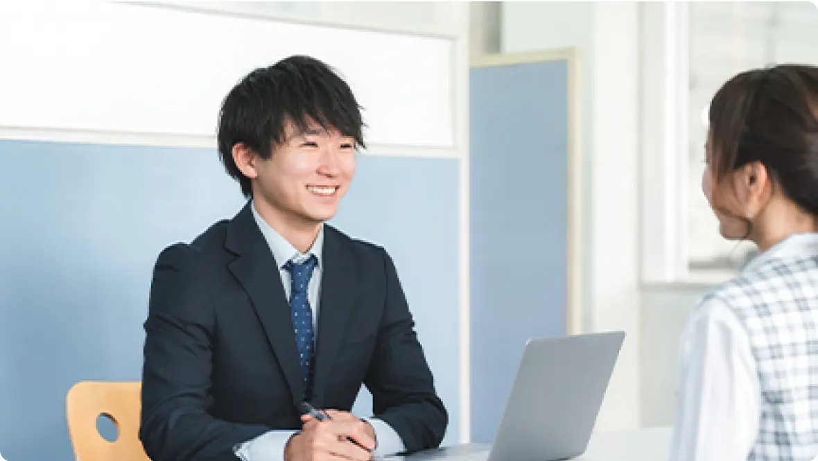データベースの活用でベストマッチの就職先を紹介！