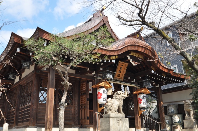 100200 一宮神社4