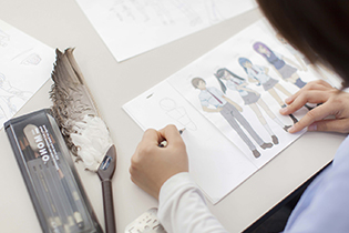 アニメーション制作 アニメーター ペイント 制作進行の卒業生の声について 神戸電子専門学校 アニメーション制作 アニメーター ペイント 制作進行の卒業生の声について 神戸電子専門学校