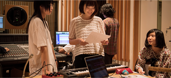 音楽の専門学校 音響効果 楽曲制作 神戸電子専門学校