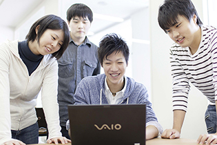 ゲームプログラミングの教育について 神戸電子専門学校