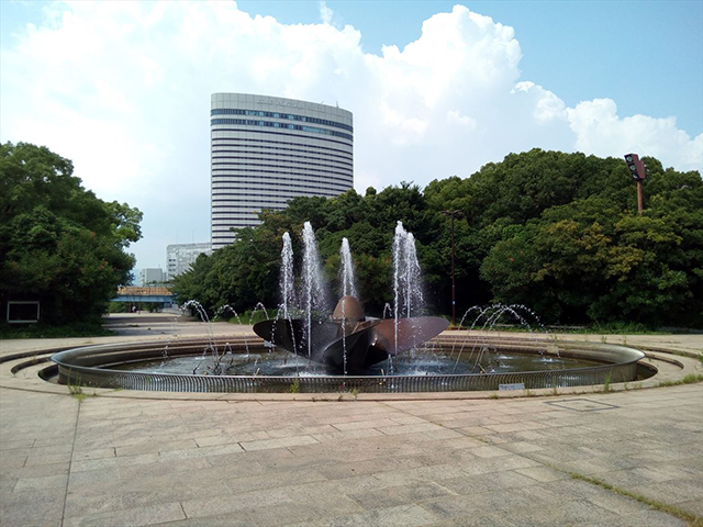 南公園