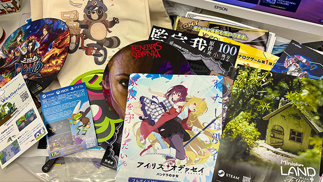 ゲームイベントでもらったチラシやノベルティの写真