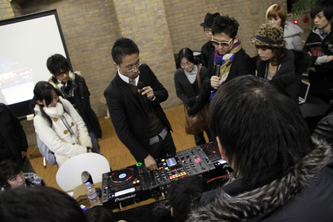 20101217_cdj04