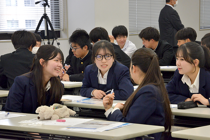 学びを深める、グループワーク